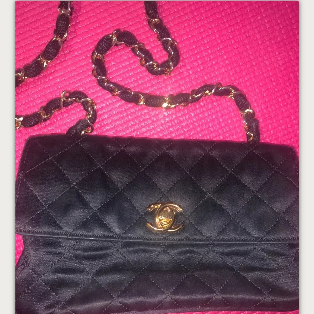Chanel Satin Vintage purse